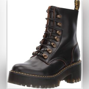 Dr martens Leona worn 3 times (30 minutes max)